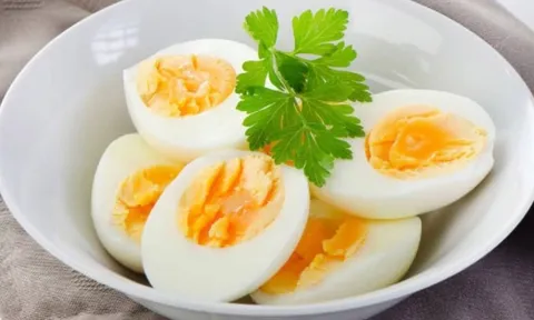 Ăn sáng đúng cách: 5 món rẻ tiền, bổ hơn nhân sâm – đừng dại ăn xôi, mì tôm nữa