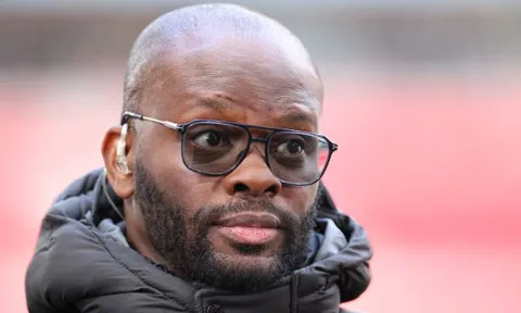 Louis Saha chỉ ra sự thật phũ phàng về Jadon Sancho tại Man United