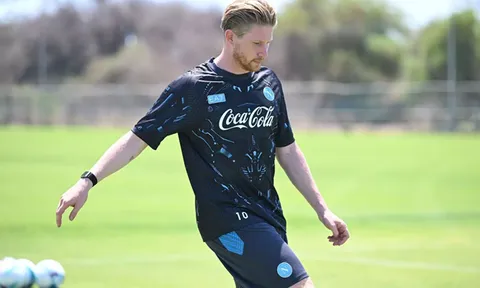 Truyền thông Ý nhận định tức thì về Kevin De Bruyne sau ngày đầu tiên anh ở Napoli