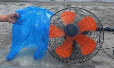 Chỉ với 1 túi nilon, vệ sinh quạt sạch bong trong 1 phút mà không cần tháo lồng, ai cũng làm được!
