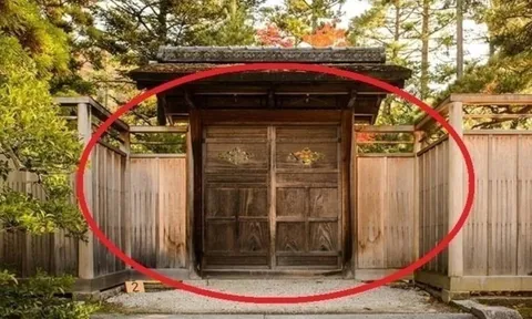 Lời tổ tiên dạy không sai: Xây nhà có 2 cửa này, tiền tài đội nón ra đi, gia đạo bấp bênh