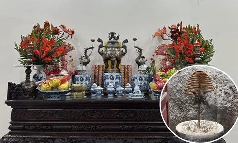 Trên bàn thờ có 5 thứ này, gia đạo lục đục, làm ăn khó khăn