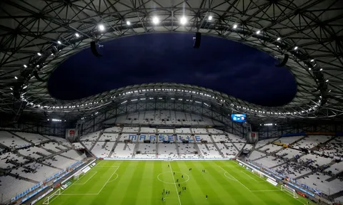 Sân vận động Orange Velodrome: Chảo lửa cuồng nhiệt nhất nước Pháp