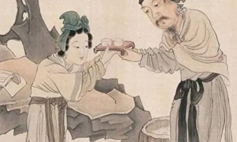 Cổ nhân cảnh báo: "Trai hai tai hứng gió, gái mắt sâu chân rung" là tướng xấu gì, có đúng không?