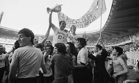 Lịch sử Câu lạc bộ Olympique Lyonnais: Từ khởi đầu đến đế chế của Aulas