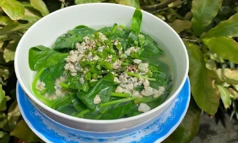 Mùa hè có 3 loại rau giàu canxi, hầu như không 'ngậm' thuốc trừ sâu: Đi chợ gặp được nên mua ngay