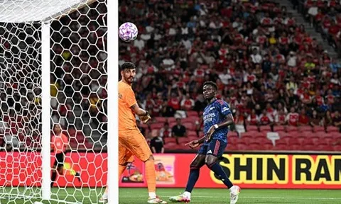 Tân binh ra mắt, Arsenal thắng tối thiểu AC Milan