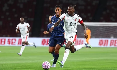 Rafael Leao khiến Arsenal thêm khao khát?