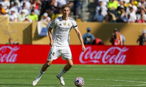 Real Madrid tìm thấy "trung vệ của kỷ nguyên mới"