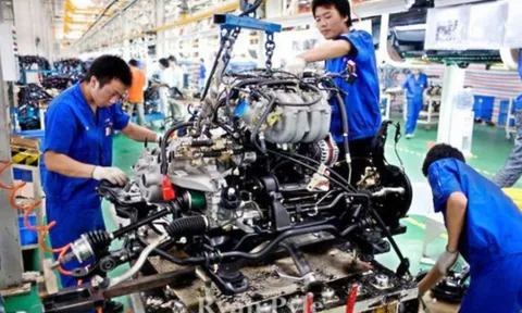 4 ngành học hái ra tiền trong 5 năm tới: Việc làm sẵn chờ, lương cao đủ mua nhà, tậu xe