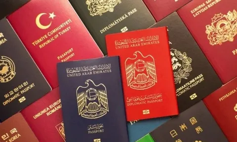 Top 10 Hộ chiếu "quyền lực" nhất thế giới, công dân được hưởng điều gì từ điều đó?