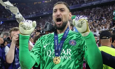 Donnarumma trên đường tới Premier League, MU và Man City cạnh tranh gắt gao
