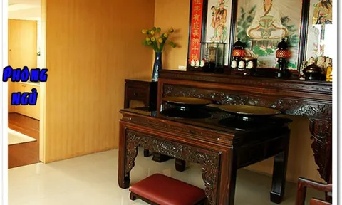 Phòng ngủ bố trí cạnh phòng thờ có phạm phong thủy không?