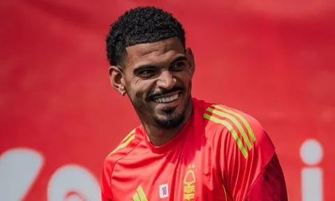 Gibbs-White ở lại Forest: Khi Marinakis thắng cả Tottenham lẫn Daniel Levy