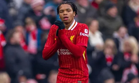 Rio Ngumoha - "Viên ngọc thô" chờ Liverpool khai phá