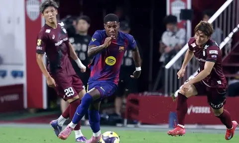 Hansi Flick tiết lộ lý do thay Marcus Rashford chỉ sau 33 phút