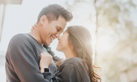 3 vị trí phụ nữ ghét nhất khi bị đàn ông chạm vào – quý ông nên tránh