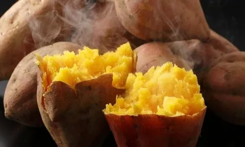 Cách luộc khoai lang bở tung, thơm ngon ăn một lần nhớ mãi