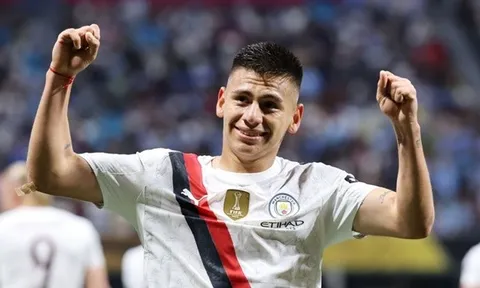 Echeverri từ chối Roma, nghiêng về Lyon hoặc Girona