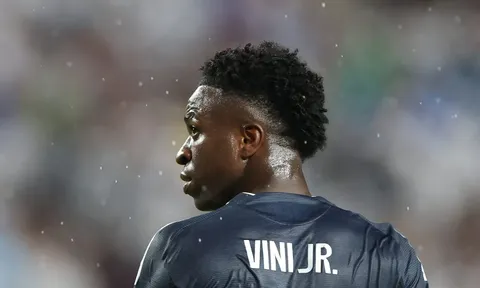 Cập nhật mới nhất về tương lai của Vinicius ở Real