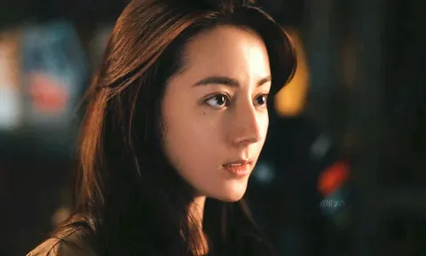 “Địch Lệ Nhiệt Ba đừng đóng phim truyền hình nữa”
