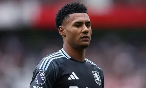 Newcastle gia nhập cuộc đua giành chữ ký Ollie Watkins