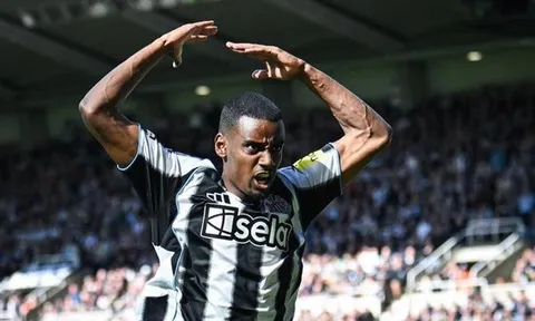 Newcastle chặn đứng Liverpool: Vì sao thương vụ Isak đổ vỡ?