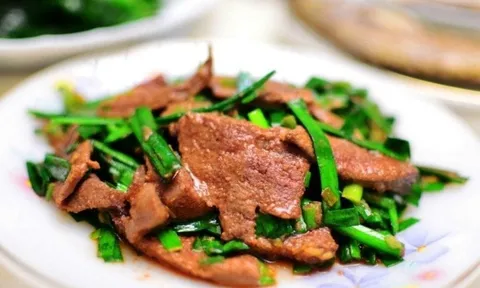 1 bộ phận của con lợn giá vài nghìn từng bị hiểu lầm độc hại lại là ‘vua bổ máu’ nếu dùng đúng cách