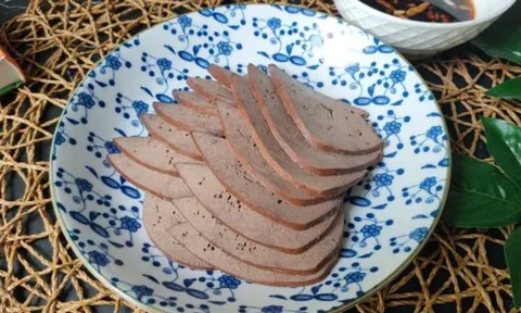 Gan lợn giàu sắt, bổ máu nhưng có 4 nhóm người không nên ăn, tránh rước bệnh vào thân