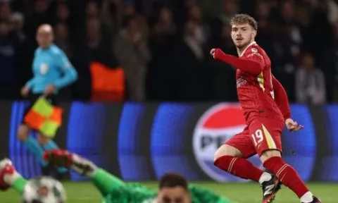 Harvey Elliott đối mặt ngã rẽ sự nghiệp: Bundesliga là phương án tiềm năng