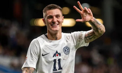 Benjamin Sesko: Man United và hành trình tìm lại 'chất Zlatan'