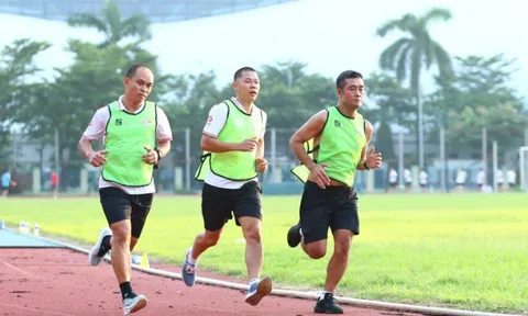 V-League chia tay 6 trọng tài kinh nghiệm, VFF đưa ra yêu cầu khắt khe hơn