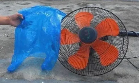 Bí quyết dùng túi nilon vệ sinh quạt sạch bóng mà không cần tháo khung, ai cũng làm được tại nhà