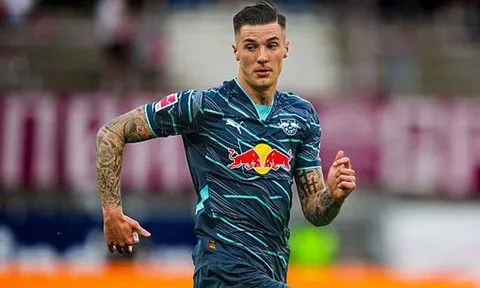 NÓNG! Sesko đồng ý các điều khoản cá nhân với Man United
