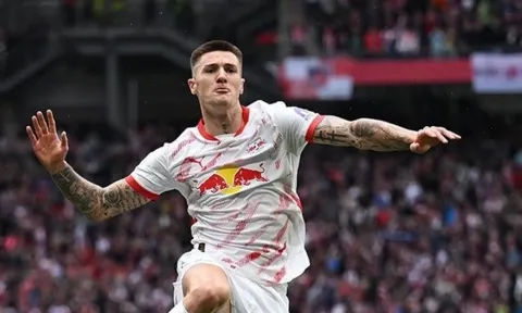 NÓNG! MU đàm phán thêm với Leipzig, Sesko sẵn sàng lên máy bay