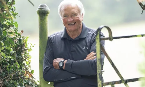 Ron Atkinson và những ký ức thời tiền Sir Alex ở Man United