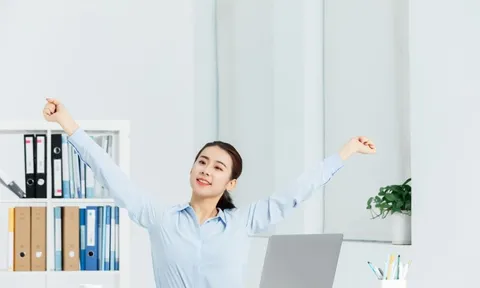 Hãy làm ngay 6 cách này để vượt qua cảm giác cô đơn và vất vả khi làm mẹ đơn thân