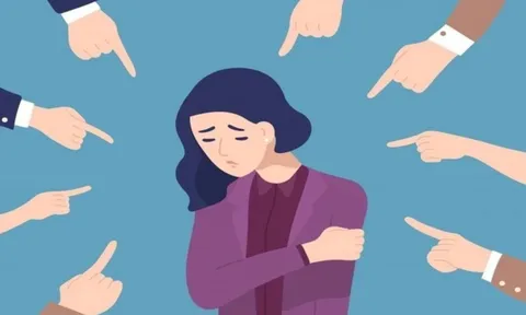 Tính cách đổ lỗi là gì? Dấu hiệu nhận biết kiểu người khiến ai sống chung cũng thấy mệt mỏi