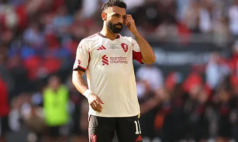 2 thái cực của Salah và dàn tân binh Liverpool