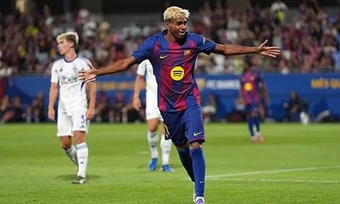 Chiến thắng 5-0 khép lại màn chạy đà hoàn hảo của Barca