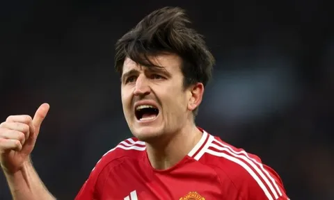 Maguire tiết lộ điều đã nói với Bruno Fernandes sau khi mất băng đội trưởng