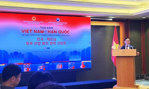 Anh Trai Vượt Ngàn Chông Gai, Gia đình Haha… xuất hiện tại Tọa đàm cấp cao Việt – Hàn
