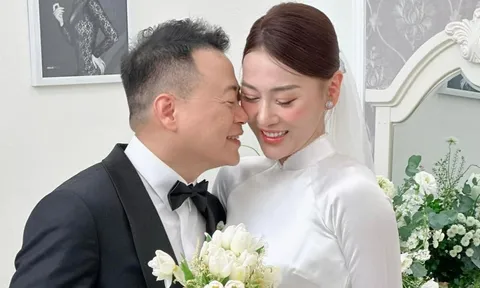 Phương Oanh đáp trả khi khi bị mỉa mai "Shark Bình chưa có điểm dừng, vẫn muốn bước tiếp"?