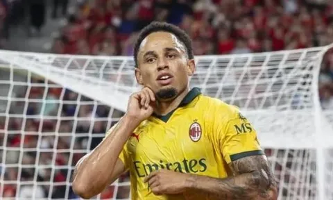 Leeds cân nhắc chiêu mộ Noah Okafor từ AC Milan