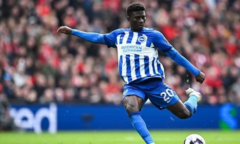 Rooney 'chỉ điểm' bản hợp đồng Man Utd phải có để giải phóng Bruno Fernandes