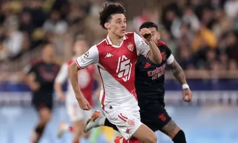 Man City tham gia cuộc đua giành chữ ký Maghnes Akliouche