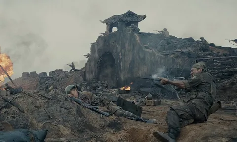 “Mưa Đỏ” tung trailer chính thức: Bi tráng 81 ngày đêm Thành cổ Quảng Trị và Hội nghị Paris 1972