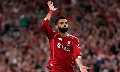 Salah và Chiesa tỏa sáng, Liverpool thắng kịch tính Bournemouth ngày ra quân