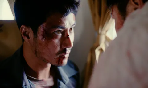 Phim điện ảnh “Tử chiến trên không” tung trailer chính thức: Tìm hy vọng sống ở nơi không có lối thoát