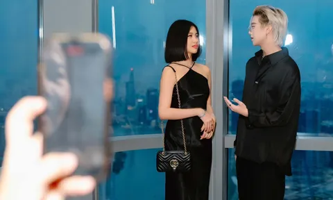 Bắt gặp con gái Lưu Thiên Hương - Mimi Lưu thân mật cùng Corbin K (Tân binh toàn năng)